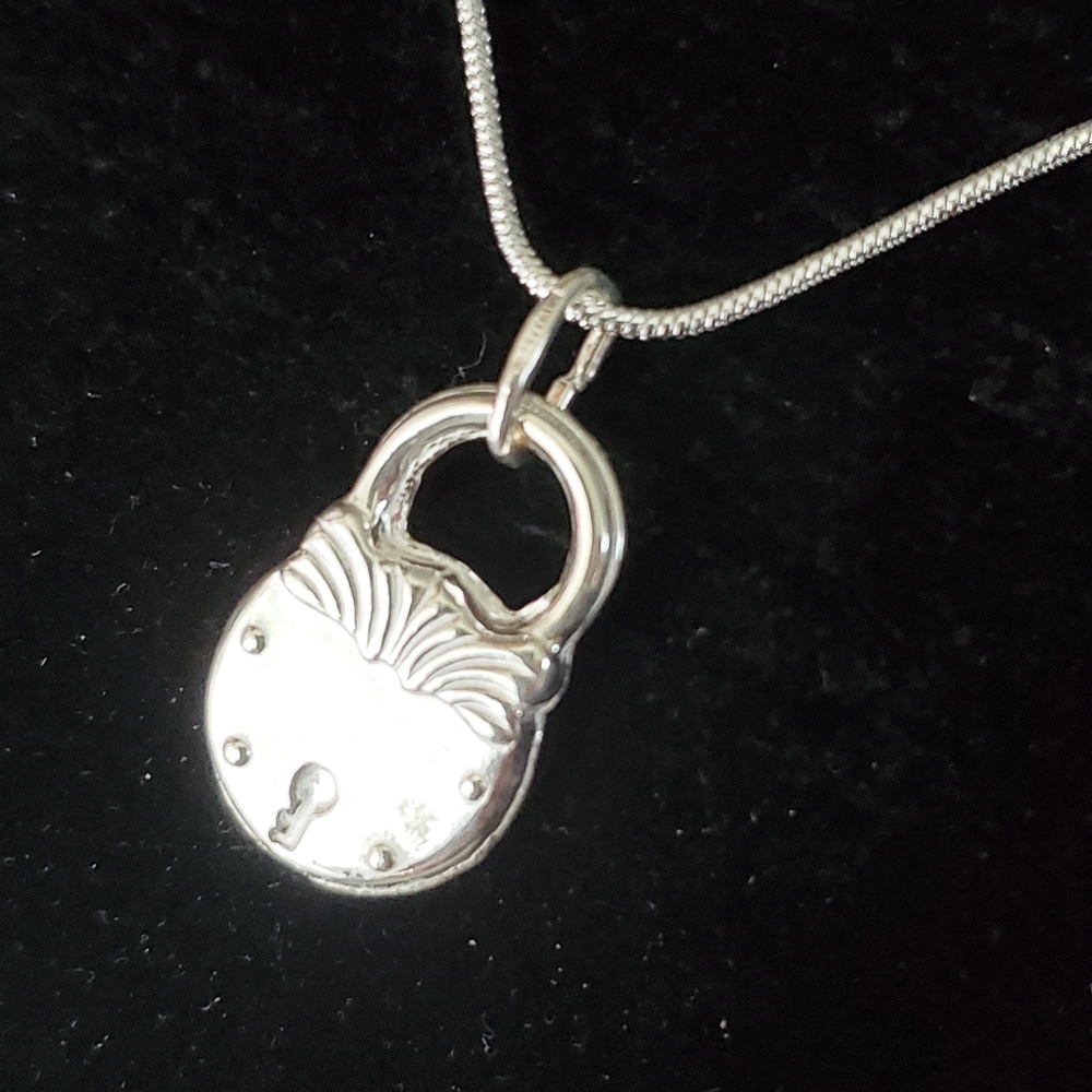.925 Sterling Silver Love Lock Necklace